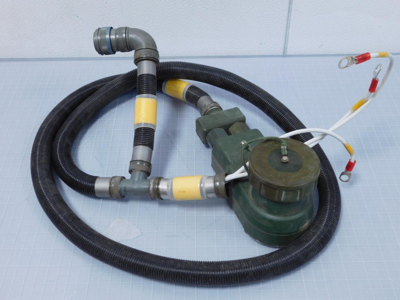 19207-11682338 PLUG SLAVE START ASSEMBLY T142465
