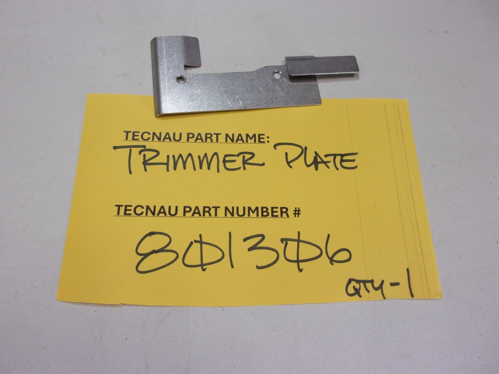 1 NEW TECNAU CUTTER TRIMMER PLATE  # 801306 ..