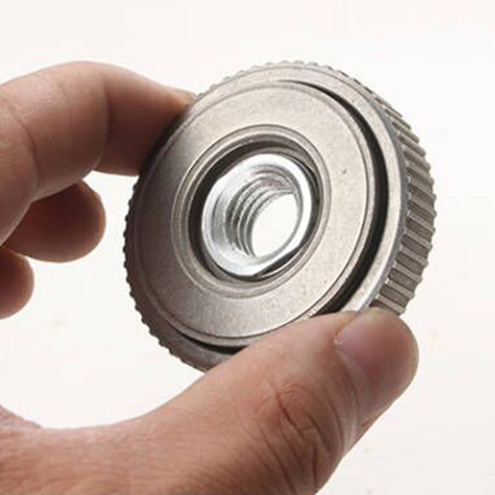 Angle Grinder Nut 2 Pieces Anti-Slip M14 Angle Grinding Tool Flange Nut