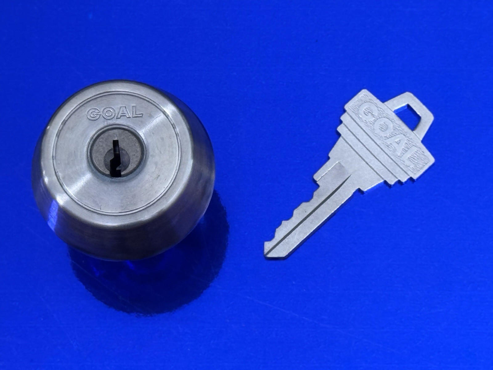 Goal S lock cylinder for locksport Collectors
