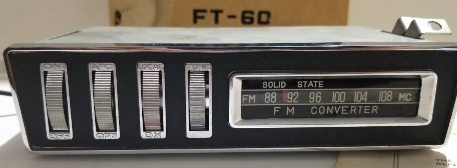 Inland Dynatronics Universal Manual Tuned All Transistor 12 Volt Radio Vintage