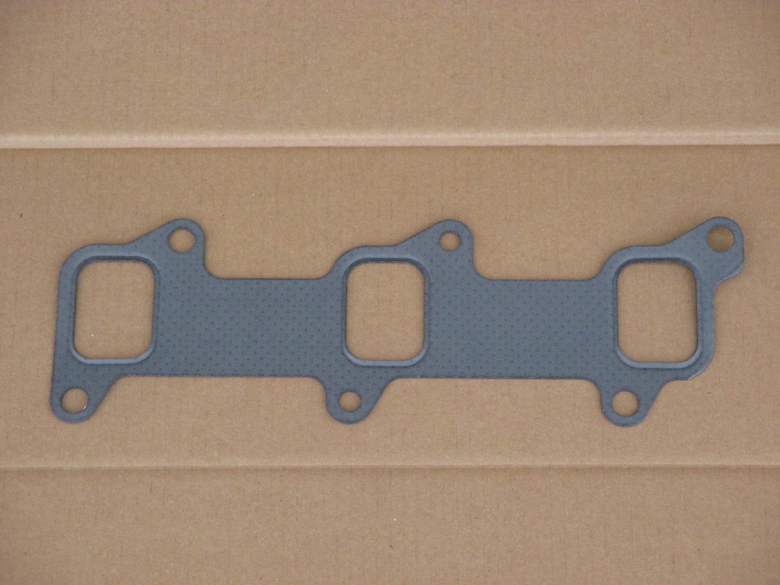 MANIFOLD EXHAUST GASKET FOR FORD INDUSTRIAL 340 340A 340B 345C 345D 3500 3550
