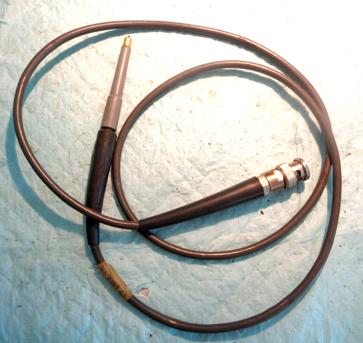 Tektronix P6011 1X Probe