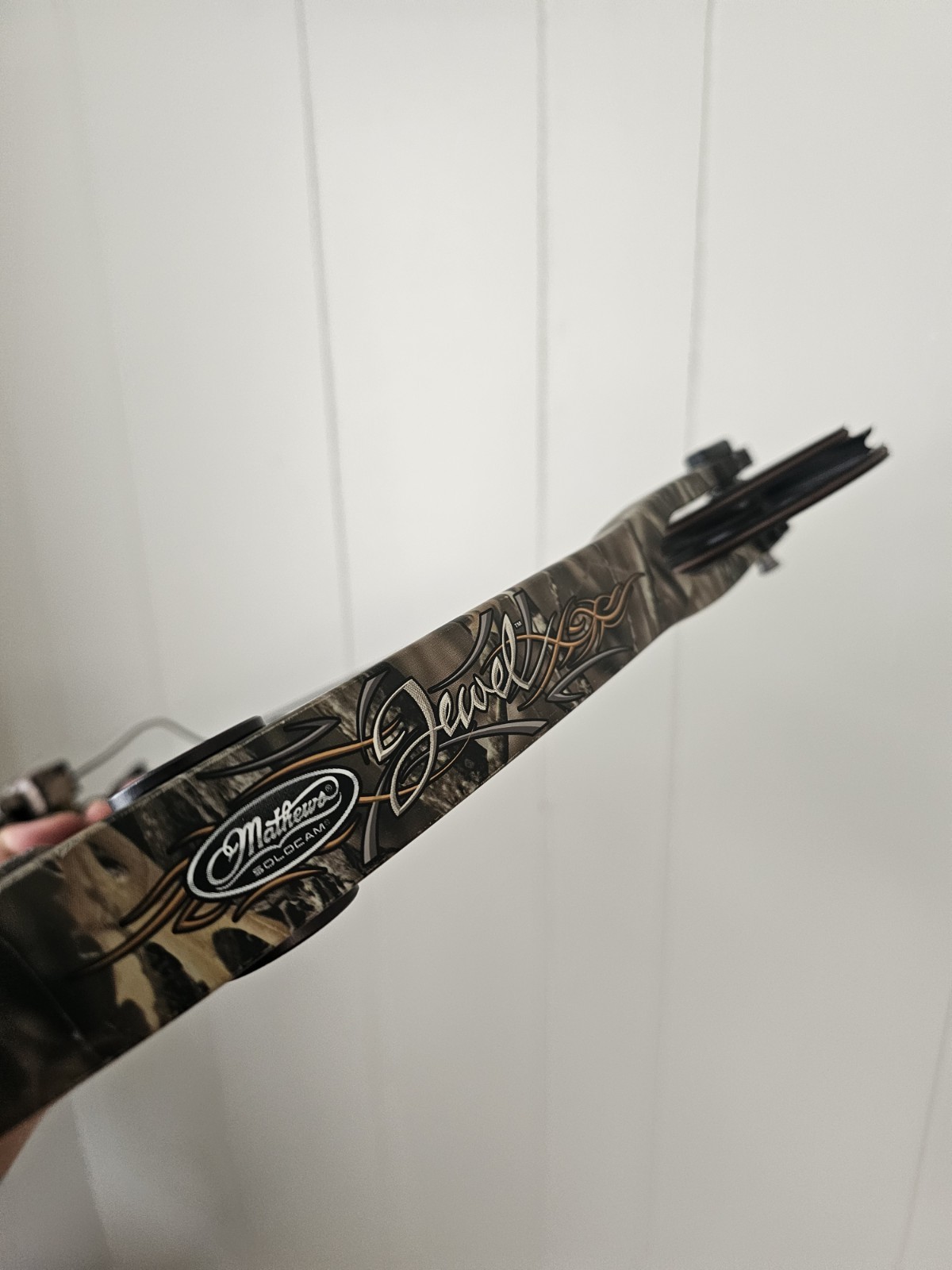 Mathews Jewel Compound Bow