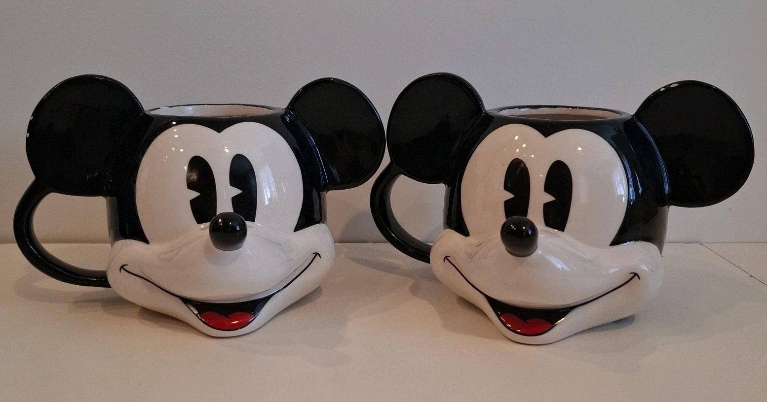 2 x Disney Mickey Mouse Mugs - Coffee Tea Cup
