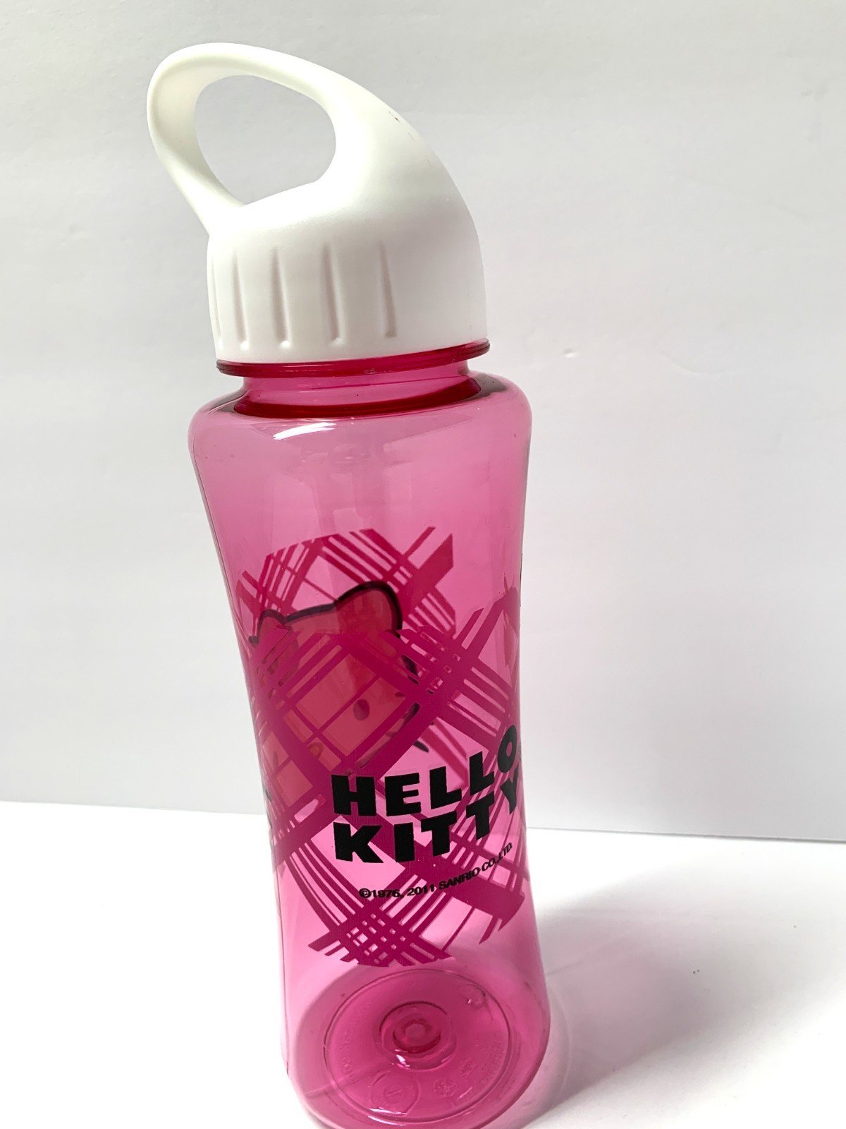 Hello Kitty Tritan Water Bottle 22 Oz 2011