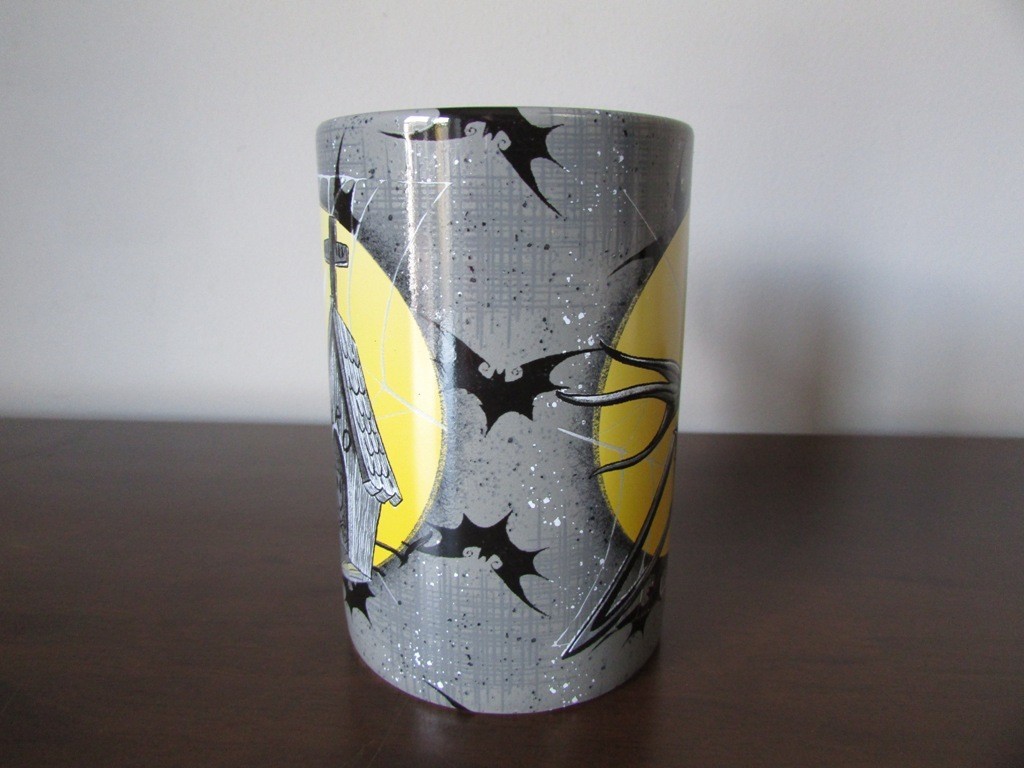 OFFICIAL DISNEY NIGHTMARE BEFORE CHRISTMAS JACK AND ZERO LARGE MUG - NEW