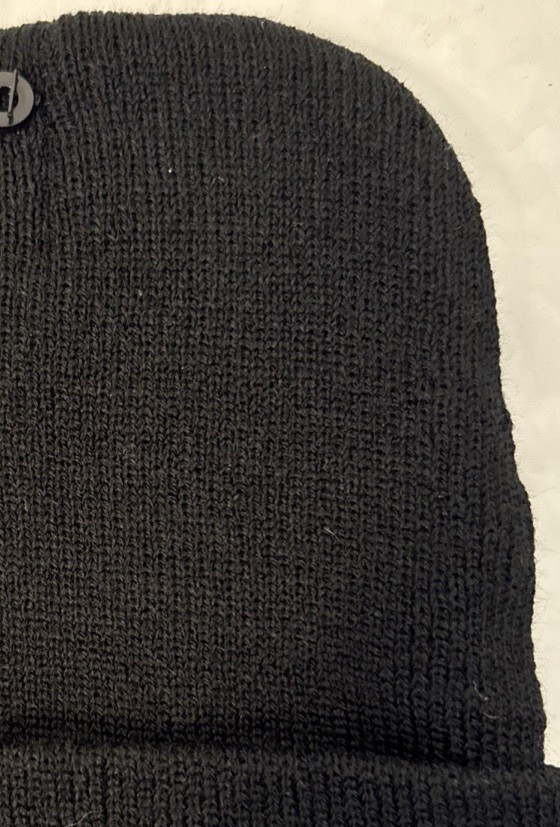 Lot Of 2 Adult Fall/Winter Knit Acrylic Beanies Black, Gray