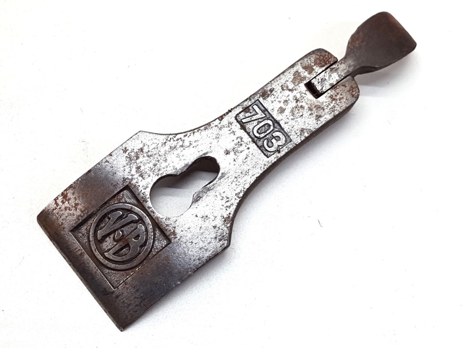 2271 V+B No. 703 Lever Cap