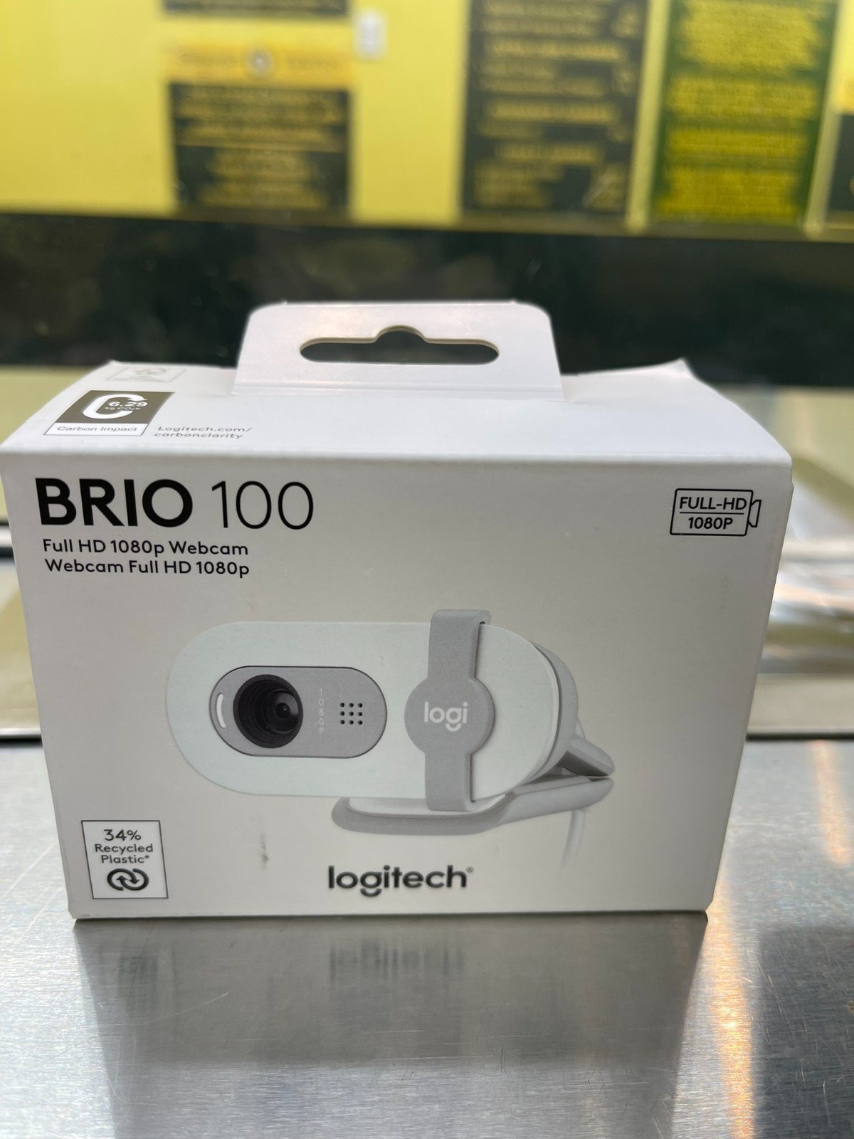 Logitech Brio 100 - 1080p Full HD Webcam for Meetings and Streaming New Sealed