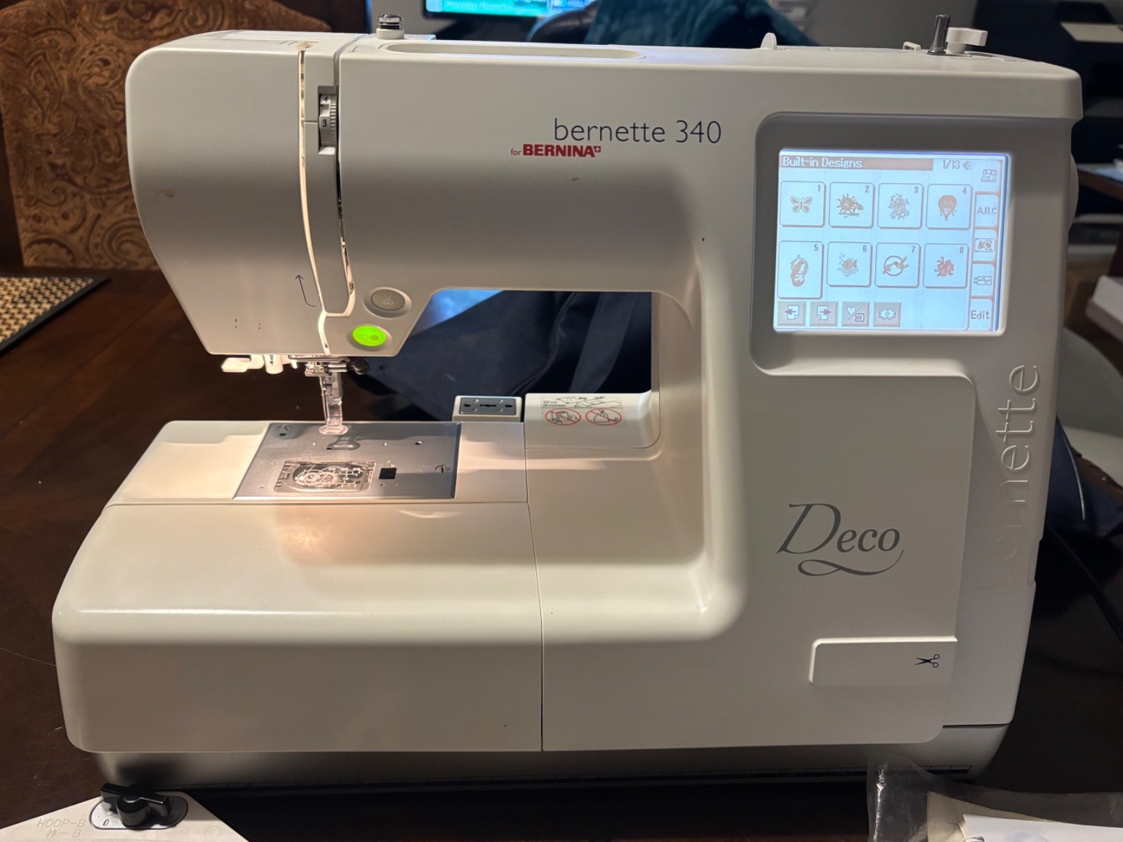 BERNINA Bernette 340 Deco Embroidery Machine Deco 340