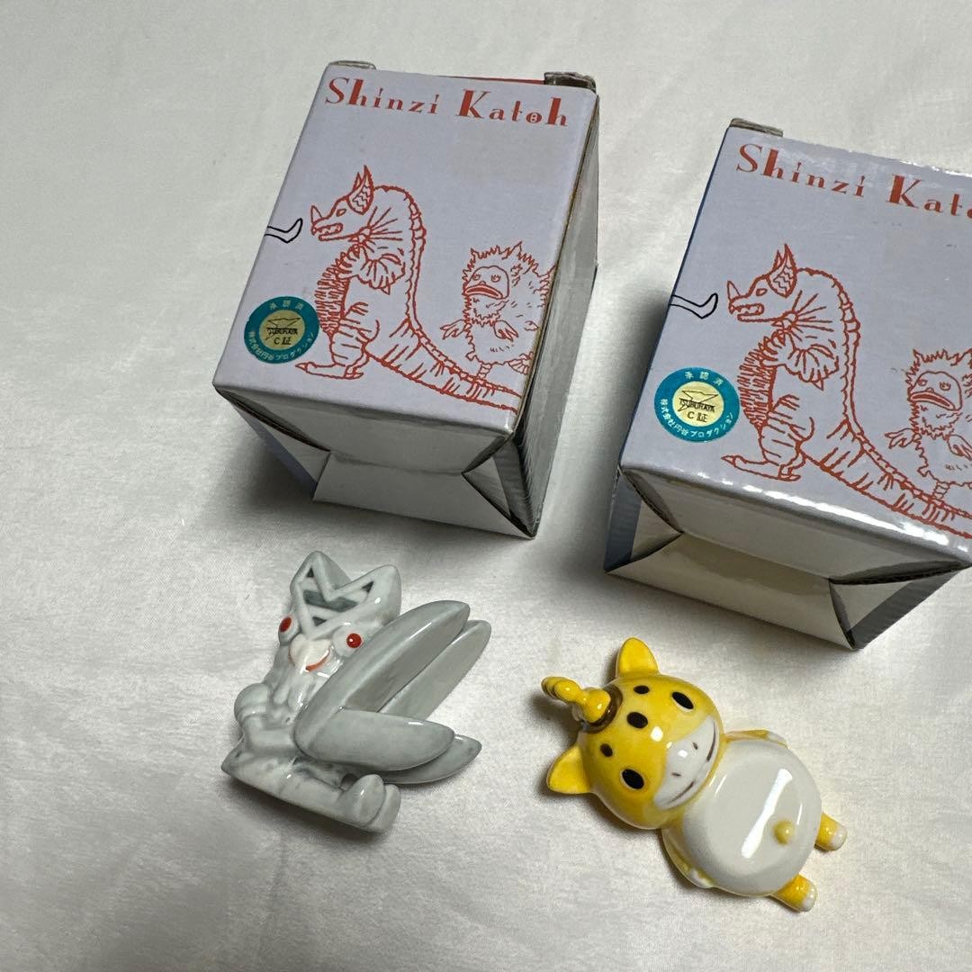 Out of print, new, Ultraman chopstick rest Alien Baltan Bouska 2-piece set