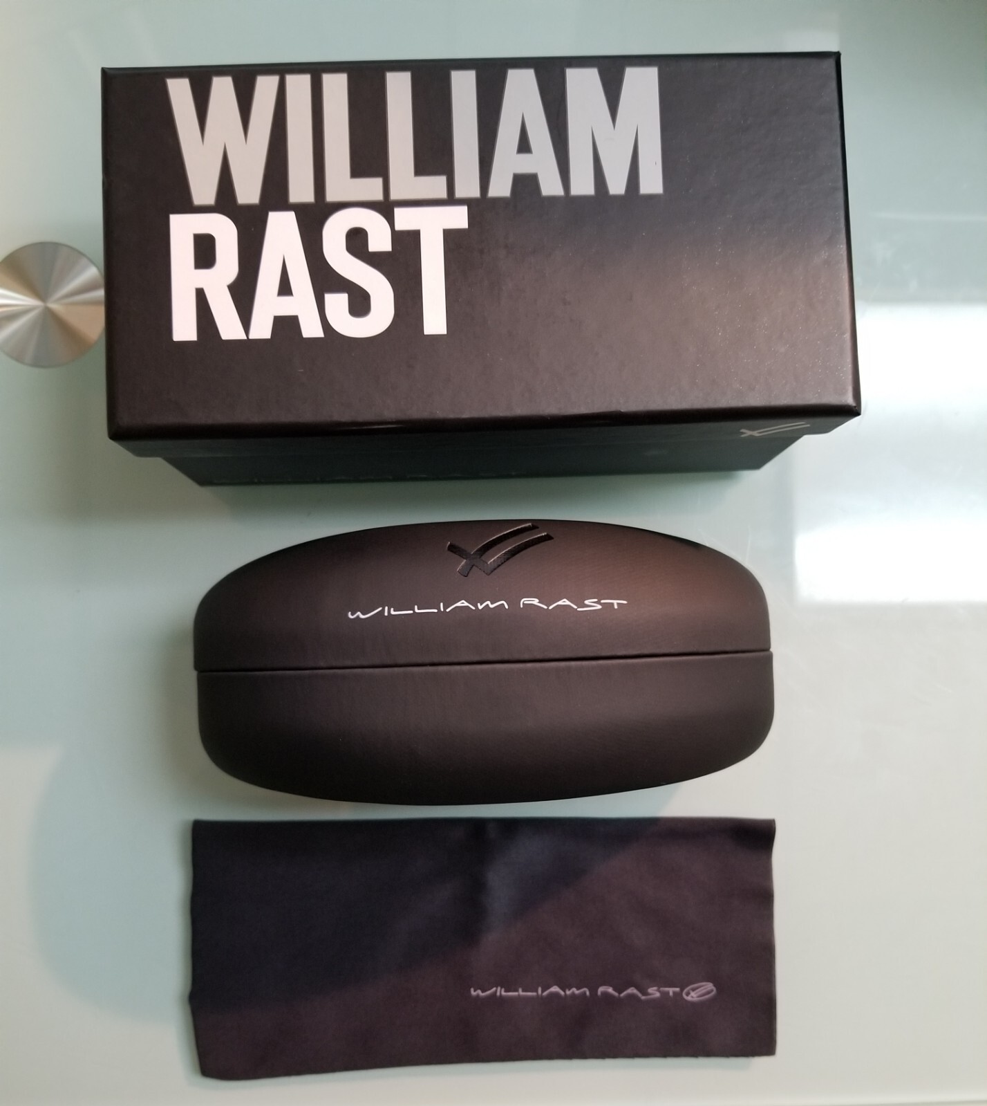 WILLIAM RAST LARGE HARD BLACK SUNGLASSES CASE WITH BOX & CLEANING CLOTH