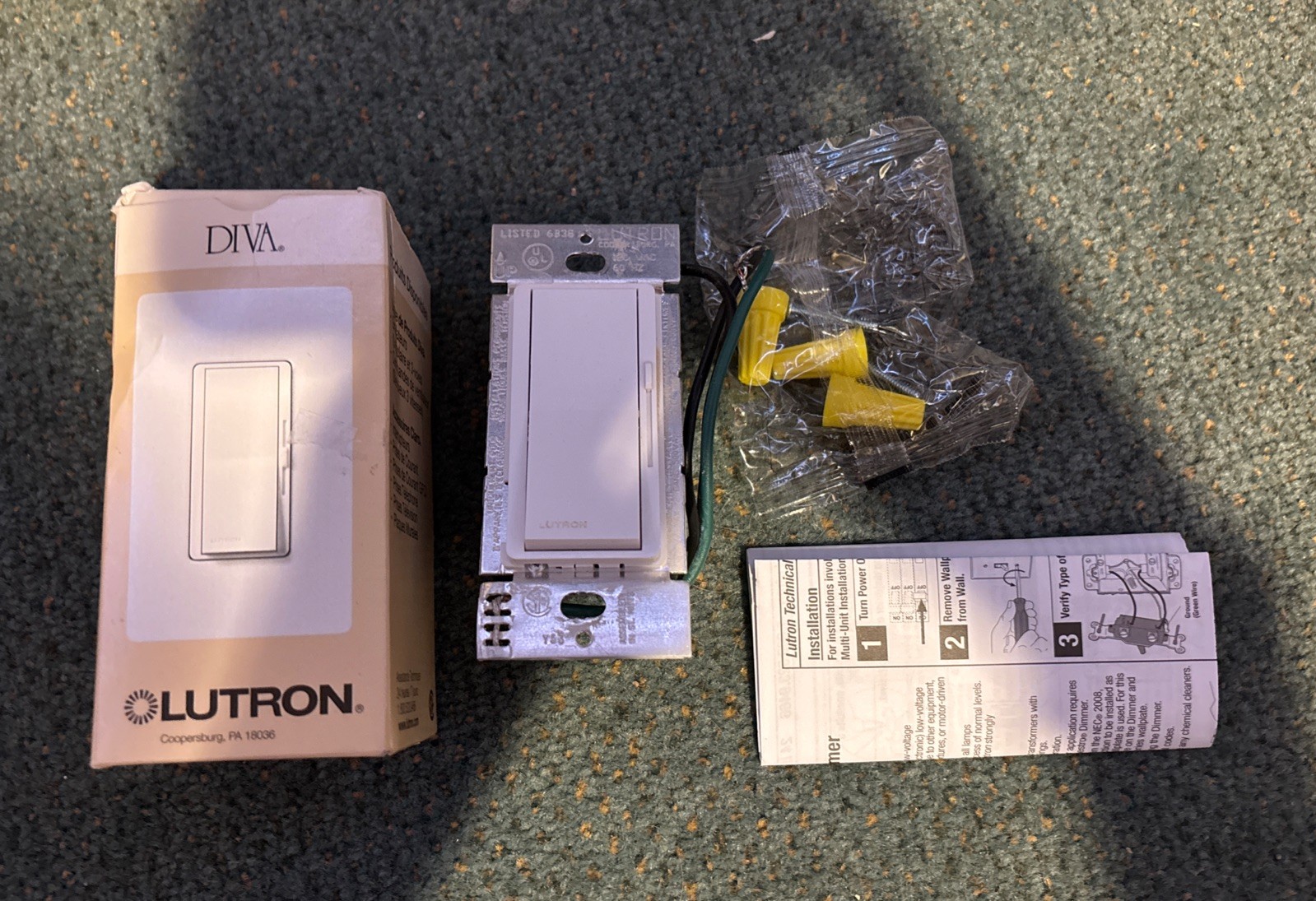 Lutron DVLV-600P-LA Diva 600W Single Pole Low Voltage Dimmer Light Almond 120V