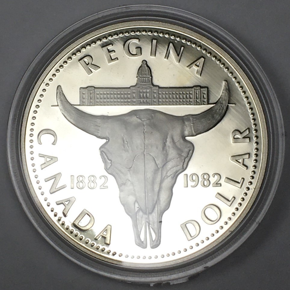 1982 Canada Silver Dollar  - Regina -  KM#133 .375 ASW - 8255-SF