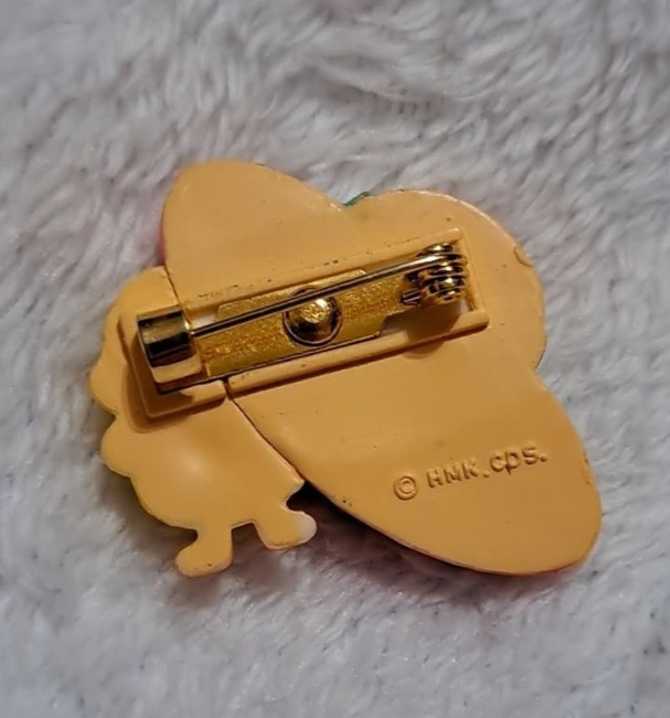 Vintage Hallmark Easter chick with large sun hat brooch, really cute