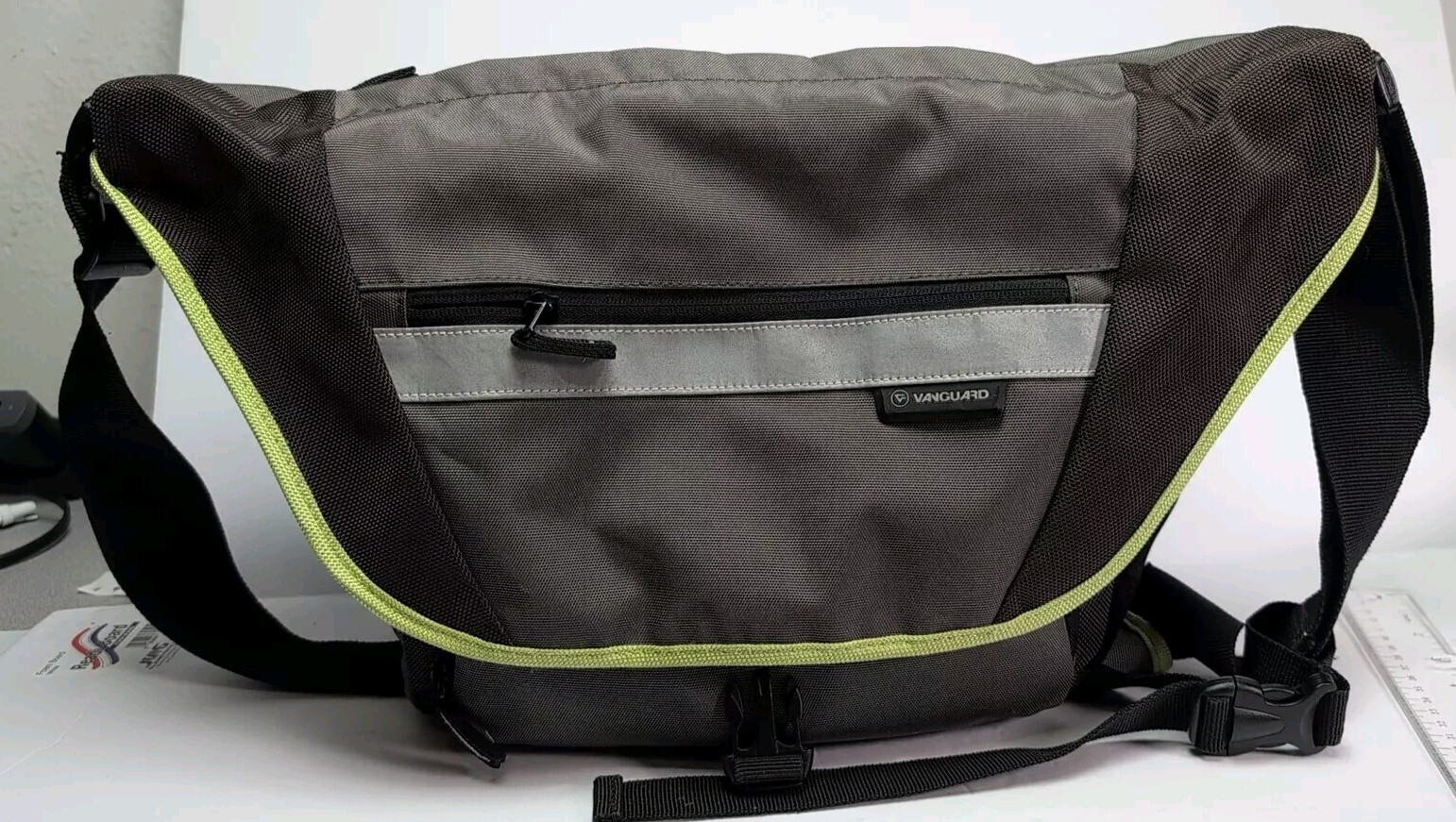 Vanguard Sydney 18 Blue Camera Shoulder Bag