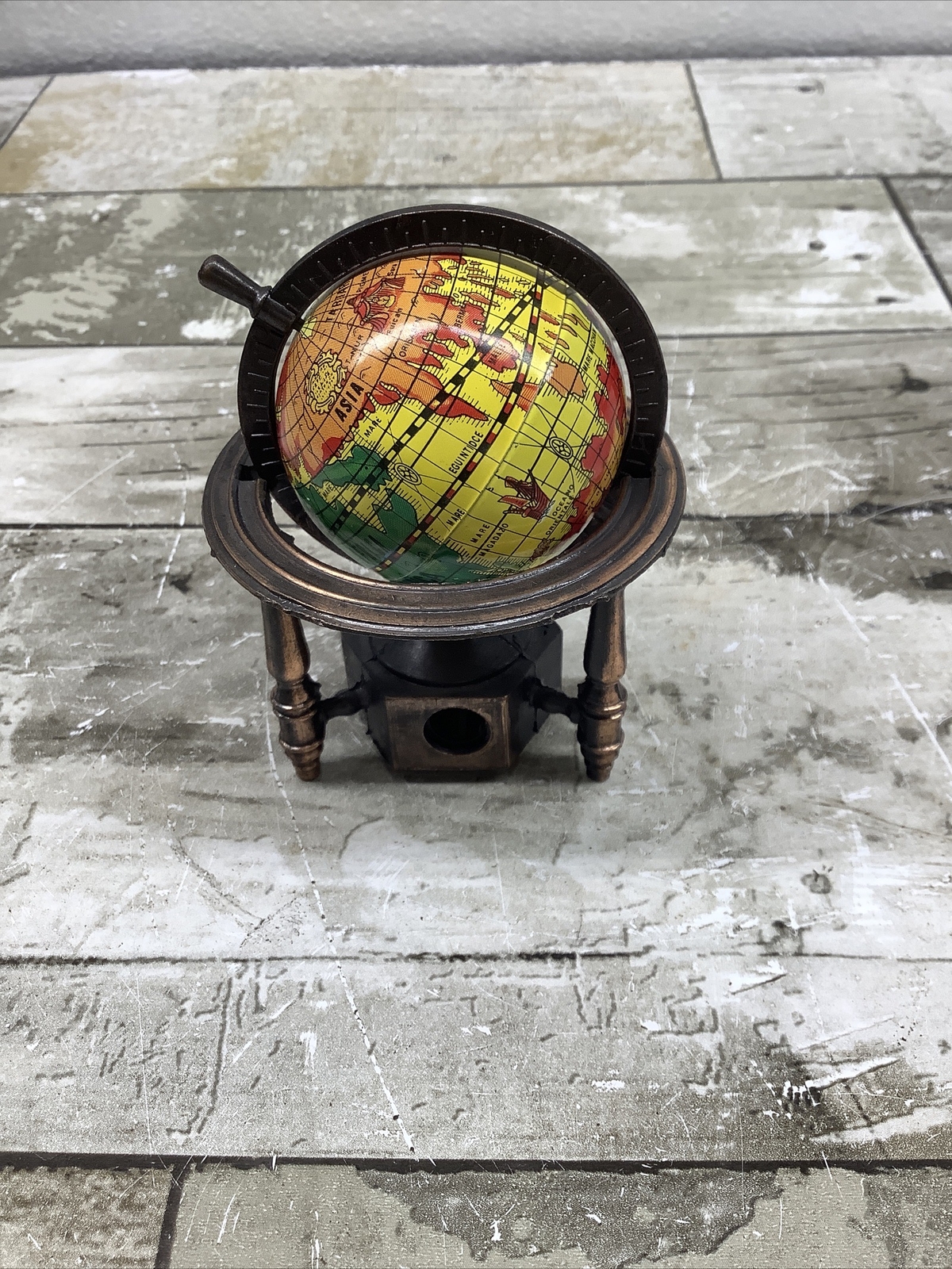 Metal Die Cast Mini Yellow World Globe Map Pencil Sharpener For Desktop Vintage