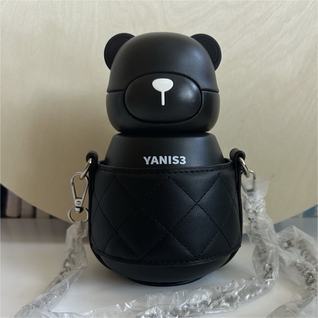 YANIS3 Bear Shaped Black Plastic Bottle Flip Lock Straw with Silver Chain Strap