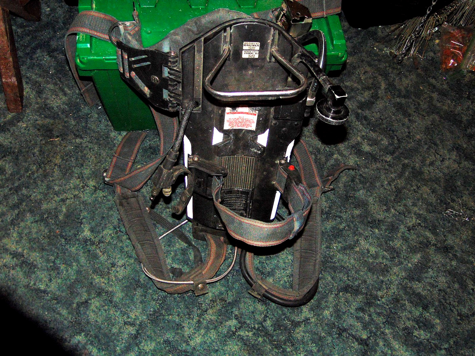 SCBA VIKING ISI SELF CONTAINED BREATHING APPARATUS HARNESS with pressure gauge