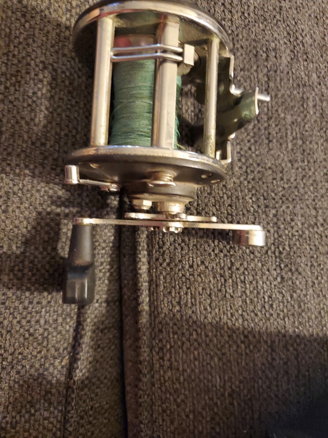 Vintage Penn 209 Level Wind Reel