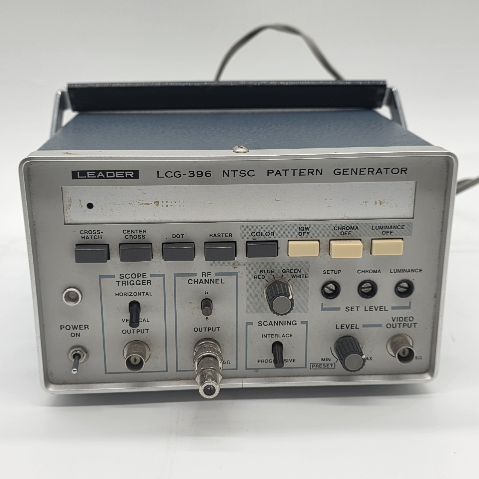Leader LCG-396 NTSC Pattern Generator – Vintage Video Test Equipment