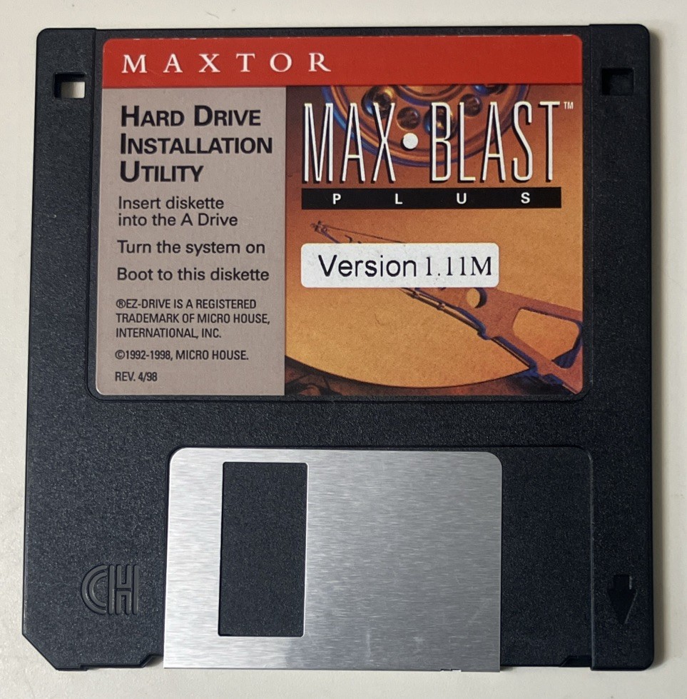 Maxtor MaxBlast Plus 1.11M Mac 3.5 Floppy Disk 1998 Hard Drive Utility