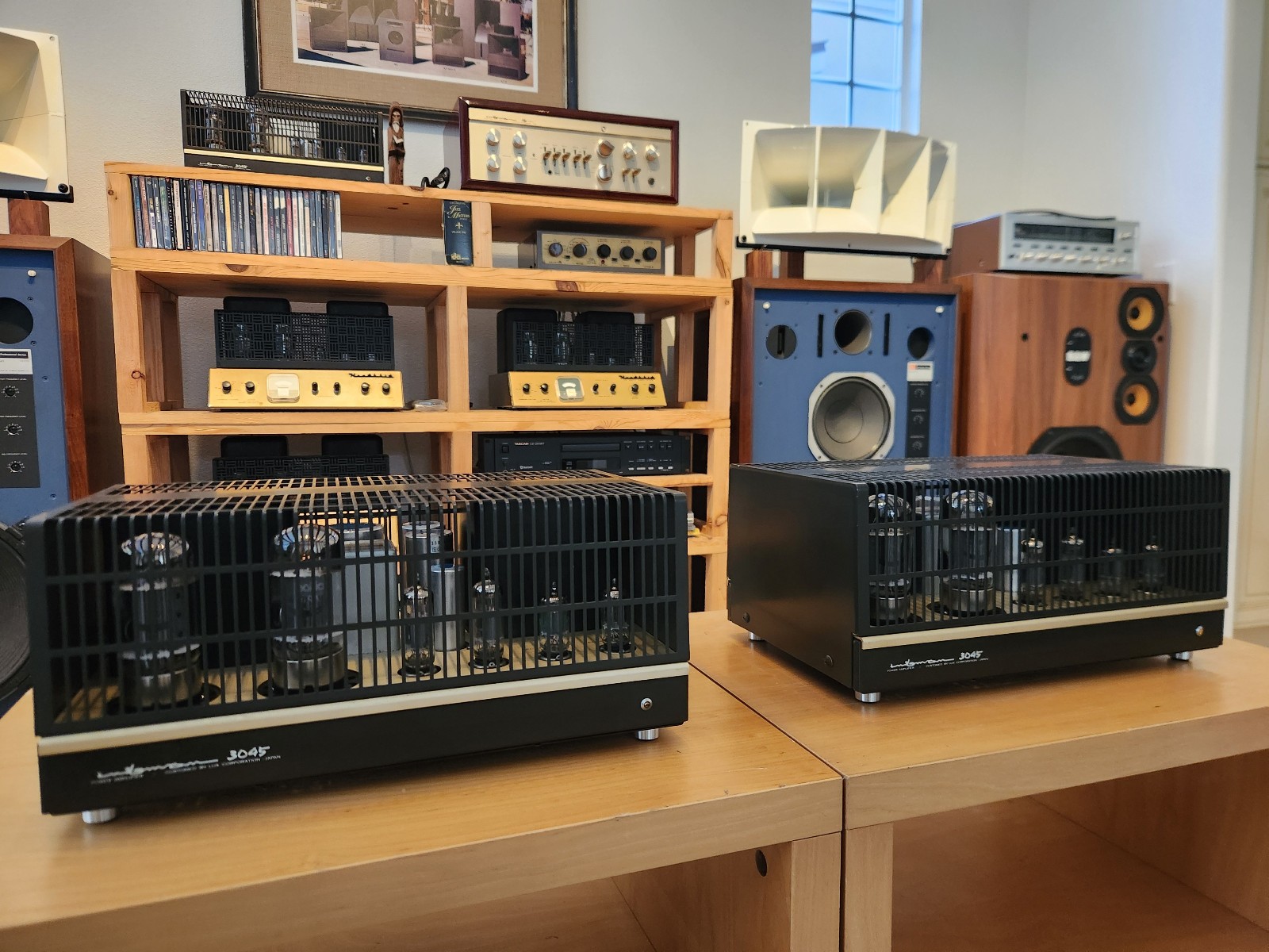 Luxman 3045 Monoblock Amplifiers