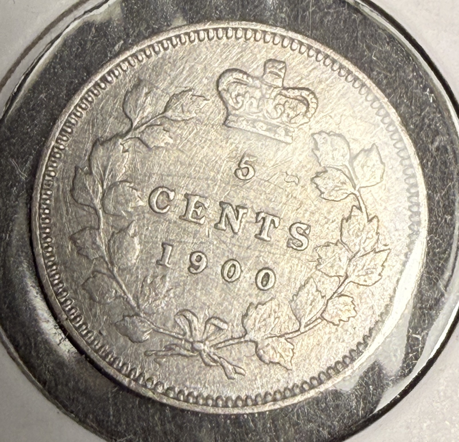 1900 Oval 0's Canadian 5ct Silver, XF. (18610)