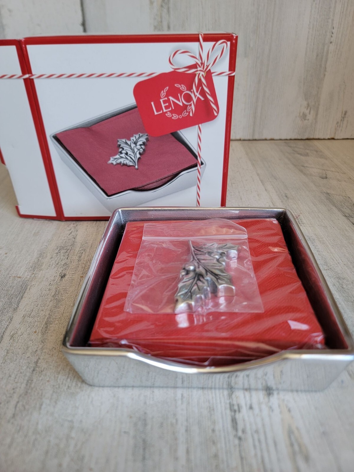 Lenox NEW napkin box weight holiday Pinecone Holly Xmas Decor set