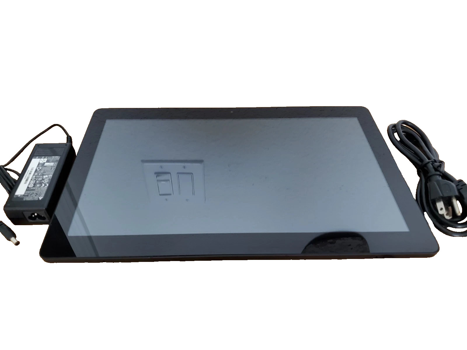 ELO 15" I-Series 4.0 AiO Android 10 Touchscreen Tablet Computer (Model E391032)