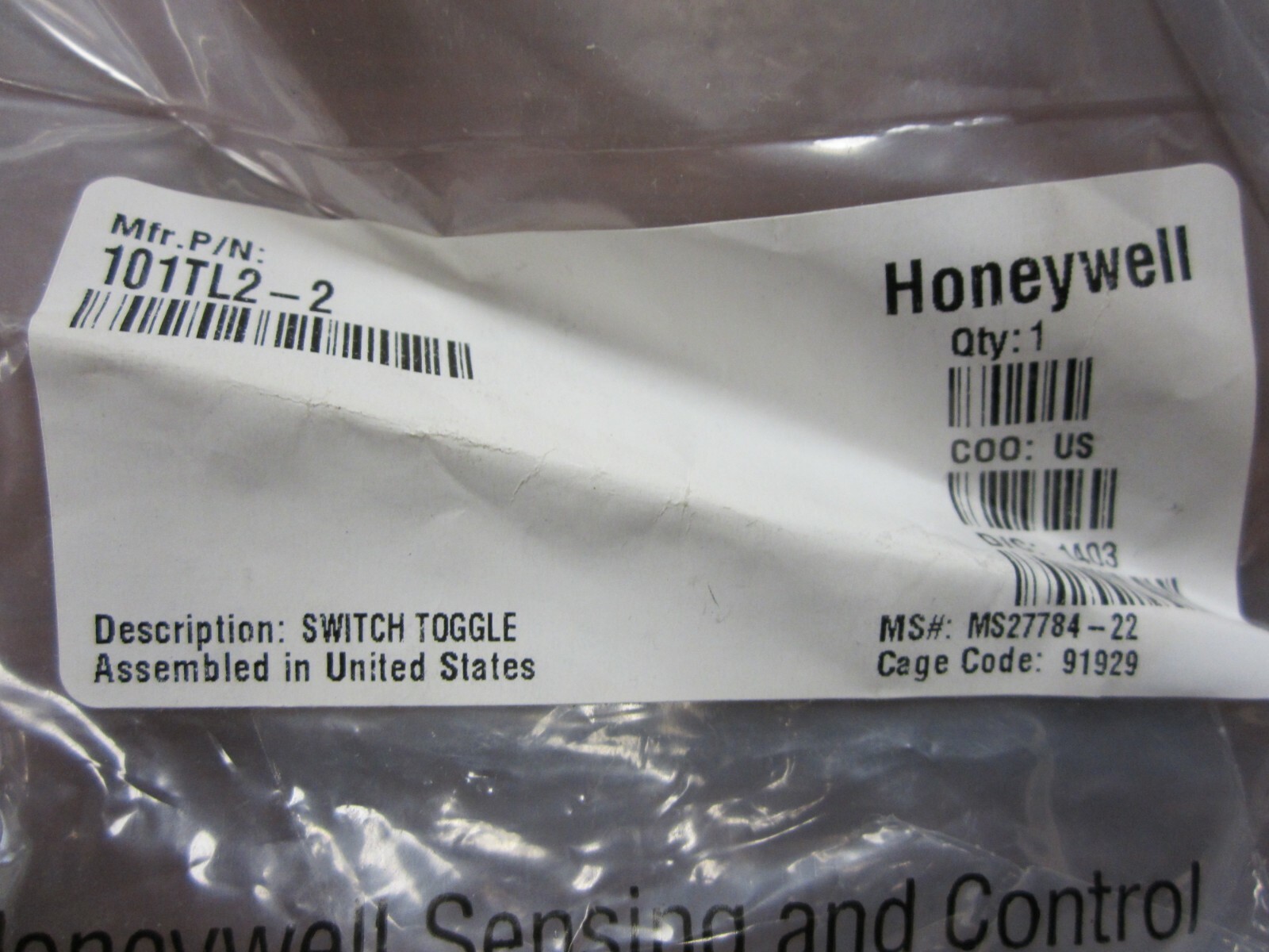 Honeywell 101TL2-2 Toggle Switch On-Off Sealed OI/TL 115V/ 30Vdc