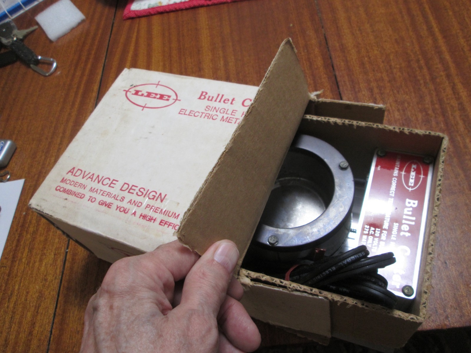 LEE PRECISION ELECTRIC METAL (lead) MELTER