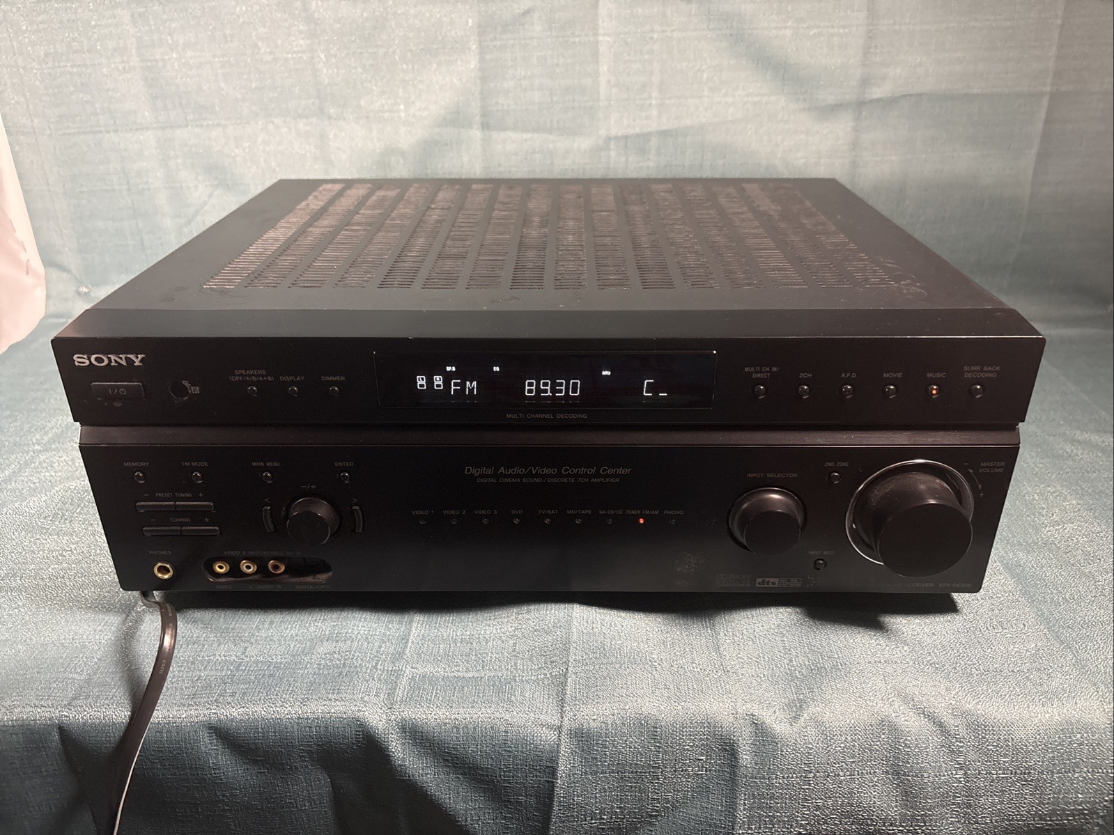 Sony Receiver 7.1 Channel STR DE 898 No Remote, Turns On, Not Tested