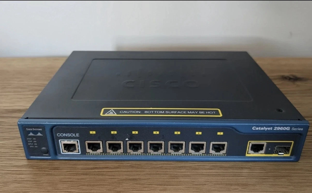Cisco Catalyst 2960G WS-C2960G-8TC-L 8-Port Gigabit SWITCHC W/ 15.0 IOS