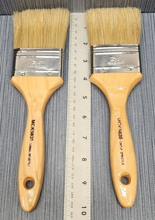 Lot of 2 x Tradesman MCK 5035 White China Varnish Brushes
