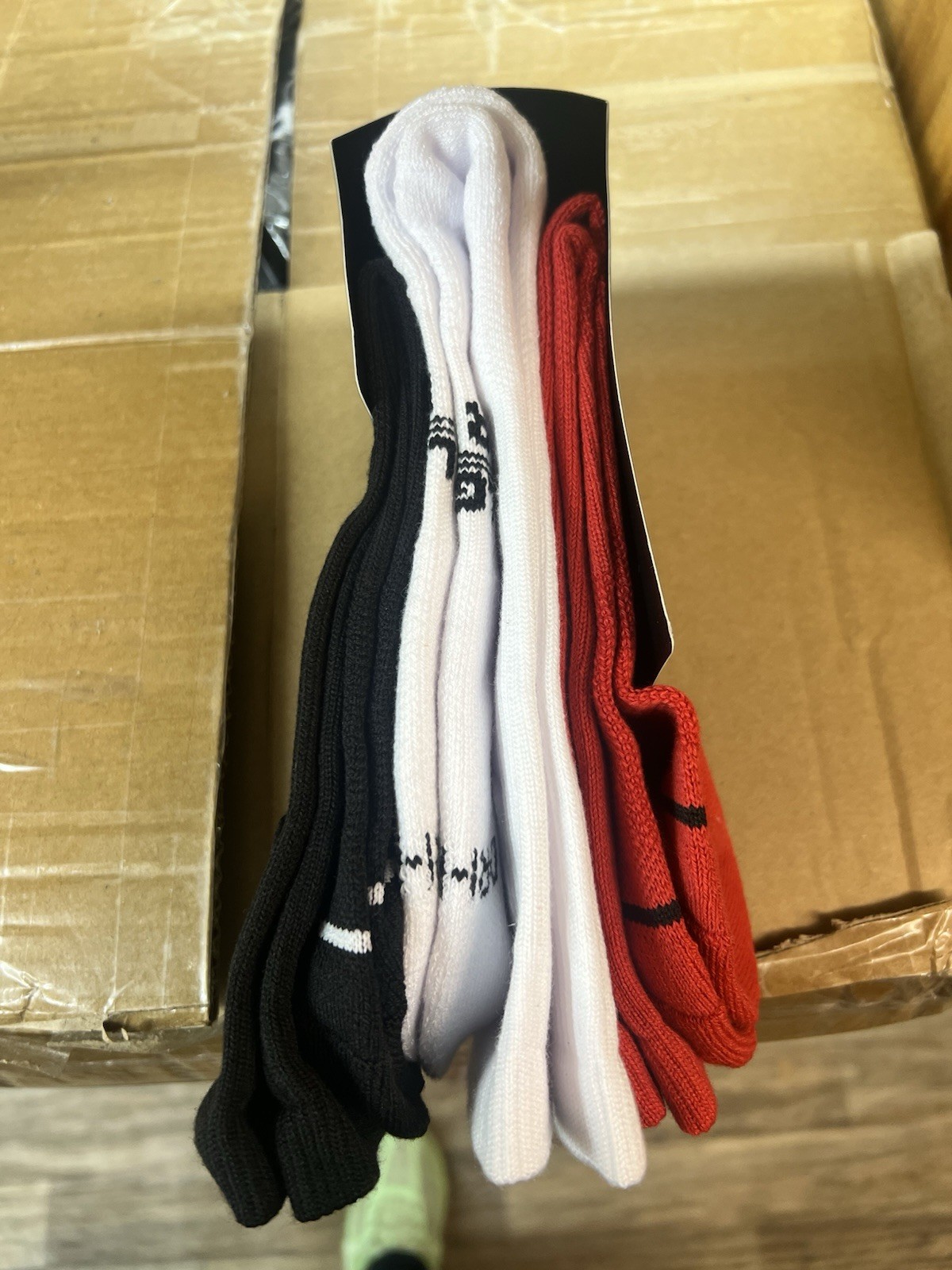 Nike Jordan Men's Crew Socks 3 Pairs Black White Red Size L Cushioned Dri-FIT