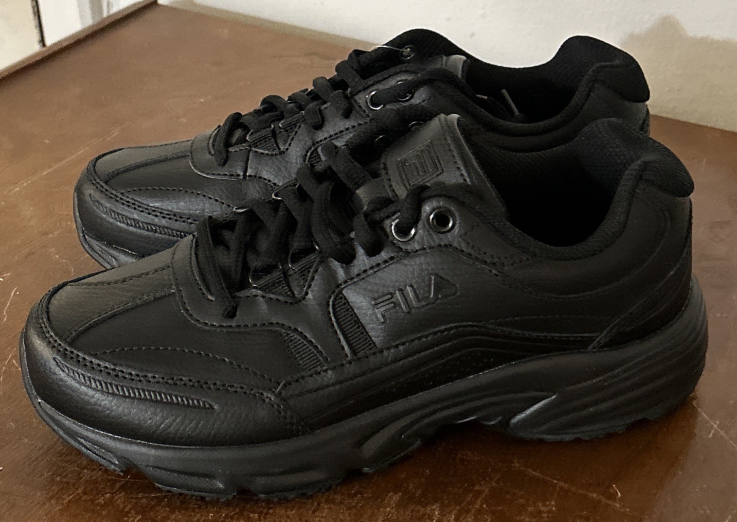 FILA Workshift SR Sneaker, Black, Women’s Sz 7 Wide, 5SGW0002-001, New In Box!