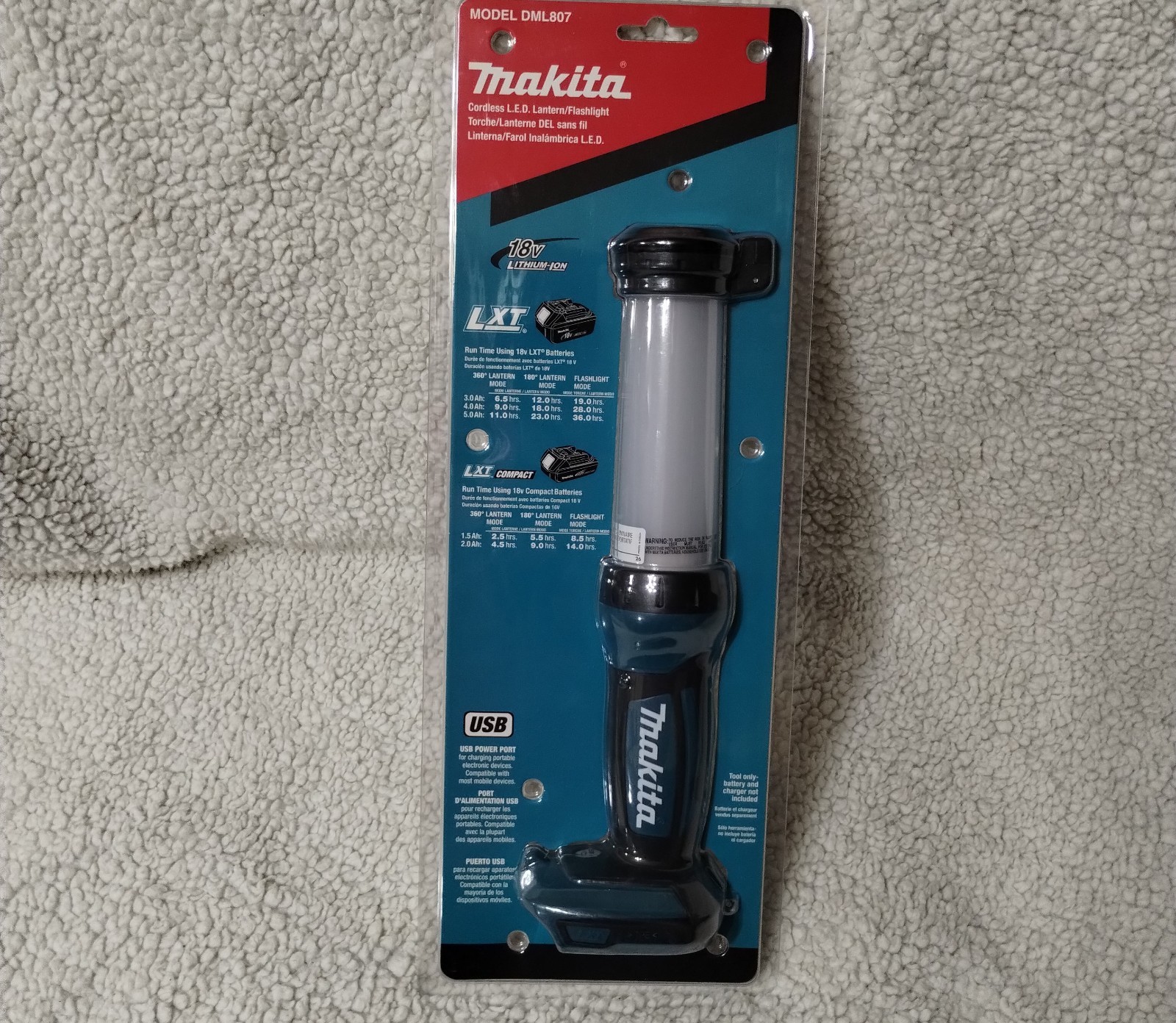 Makita DML807 18V LXT Li-Ion Cordless LED Lantern/Flashlight (Tool Only) NEW
