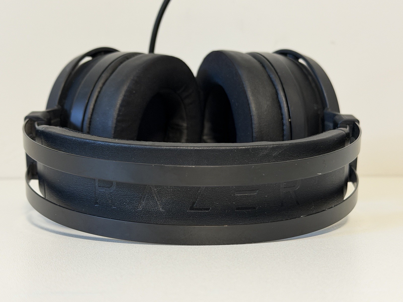 Razer Nari Essential Wireless Gaming Headset - No Dongle