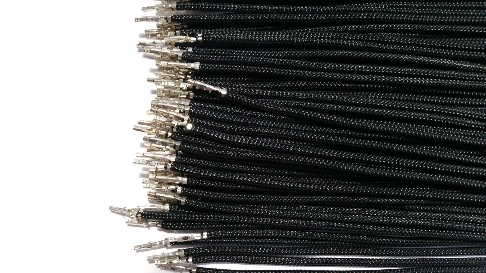 Individually-sleeved wires (30 cm Female-Female) (qty 4) Multiple Colors