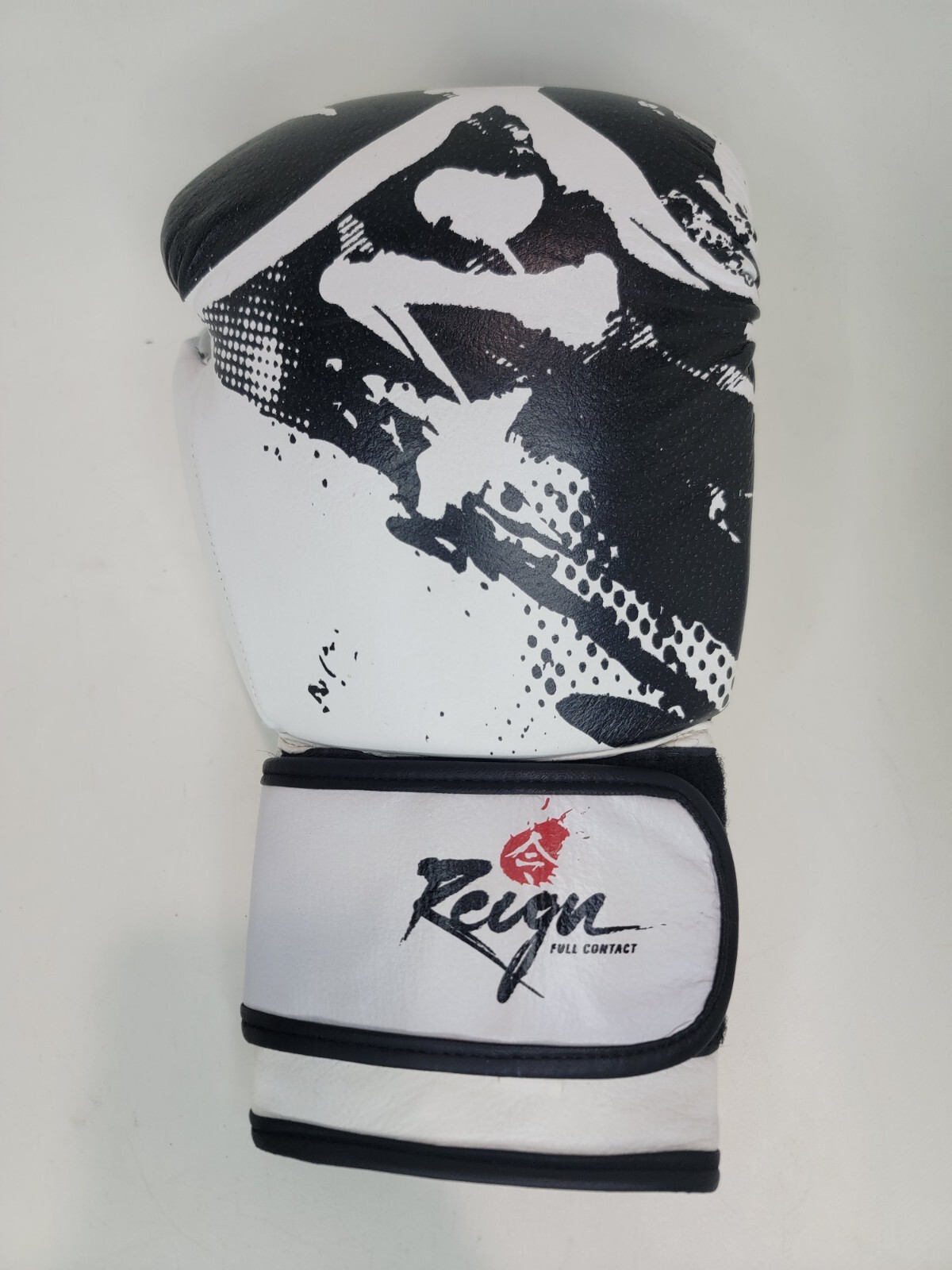 Reign Full Contact MMA Leather Boxing Gloves 16oz Black & White Buy It SHIPSFAST