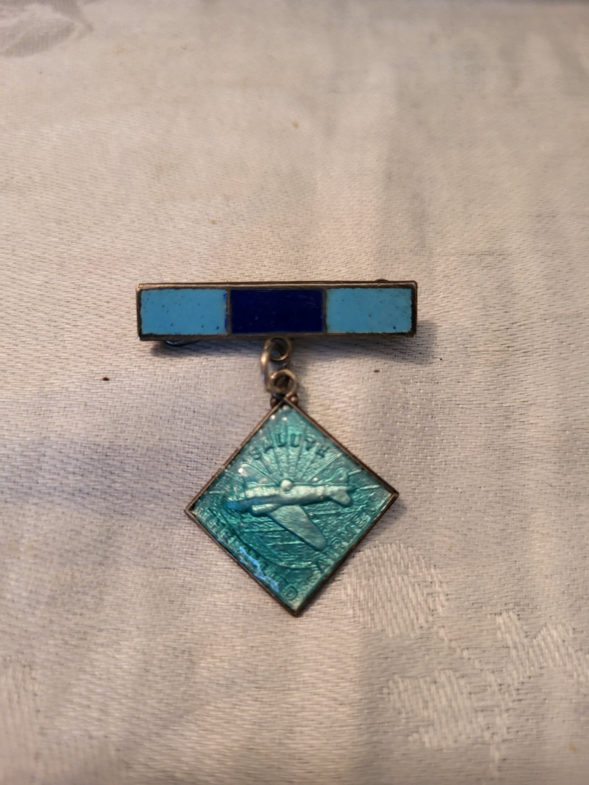 Salute the Allied Airmen enamel on silver charm on medal bar WW2 rare