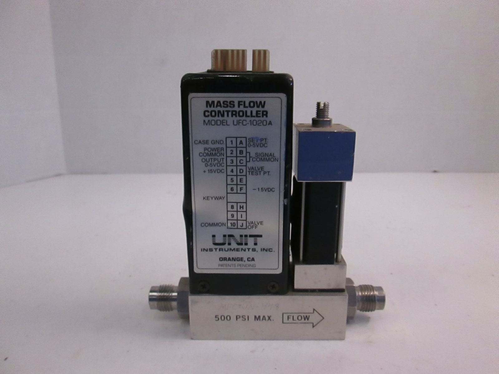 Unit UFC-1020A Mass Flow Controller MFC, O2, 1000 SCCM