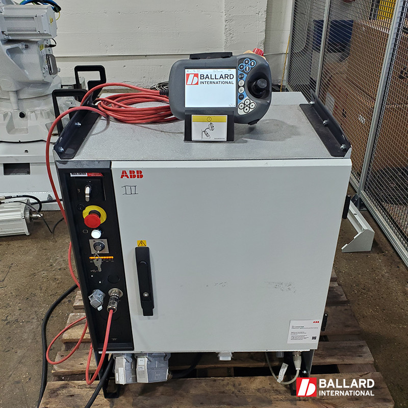 ABB IRB 6700-235/2.65 Robot Complete w/ IRC5 Controller - 31 Hours! - 803463
