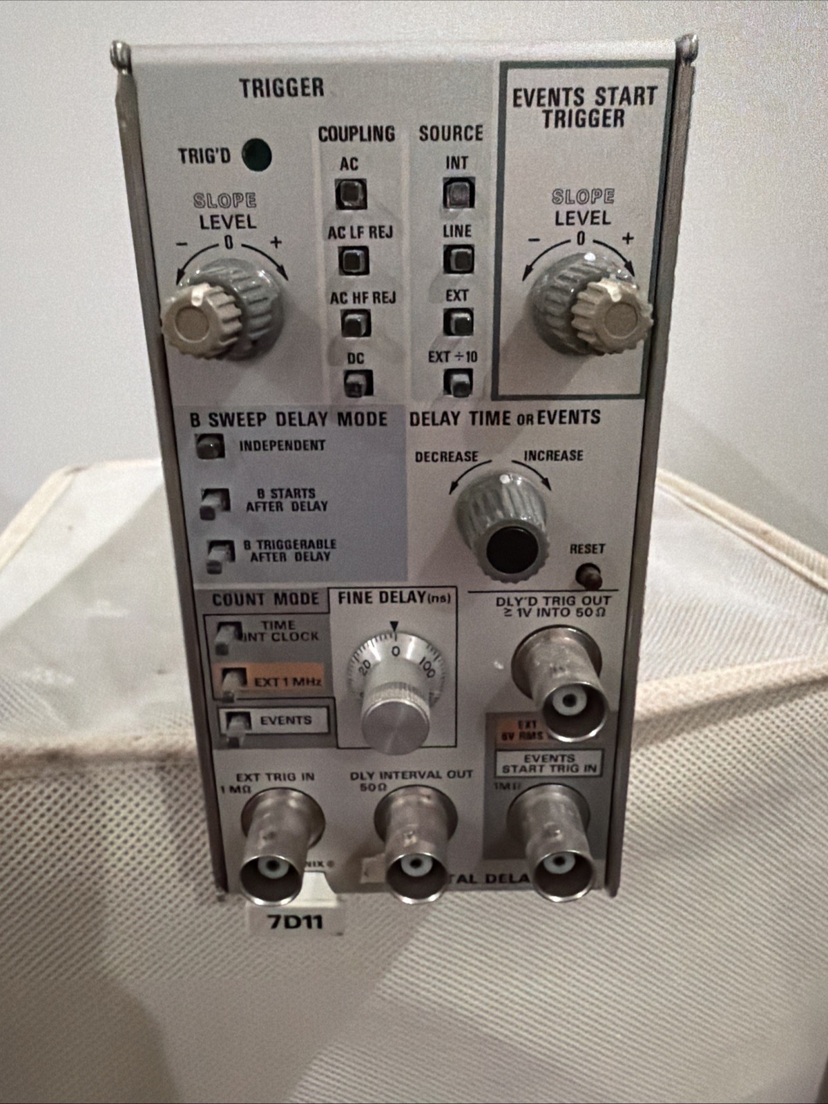 Tektronix 7D11 Digital Delay Plug In Module, Tested