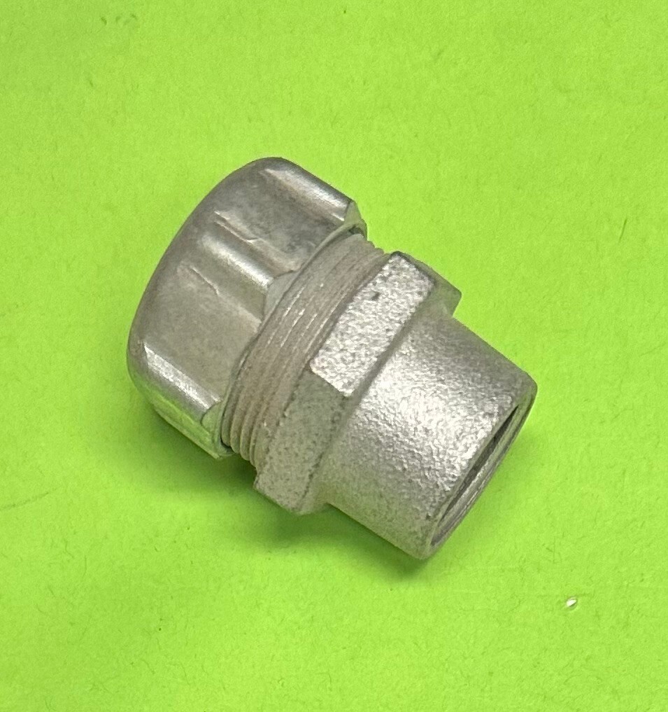 Thomas & Betts T&B ABB 5271 Iron 3/8"  LiquidTight Female Hub Adapter 10-Pack
