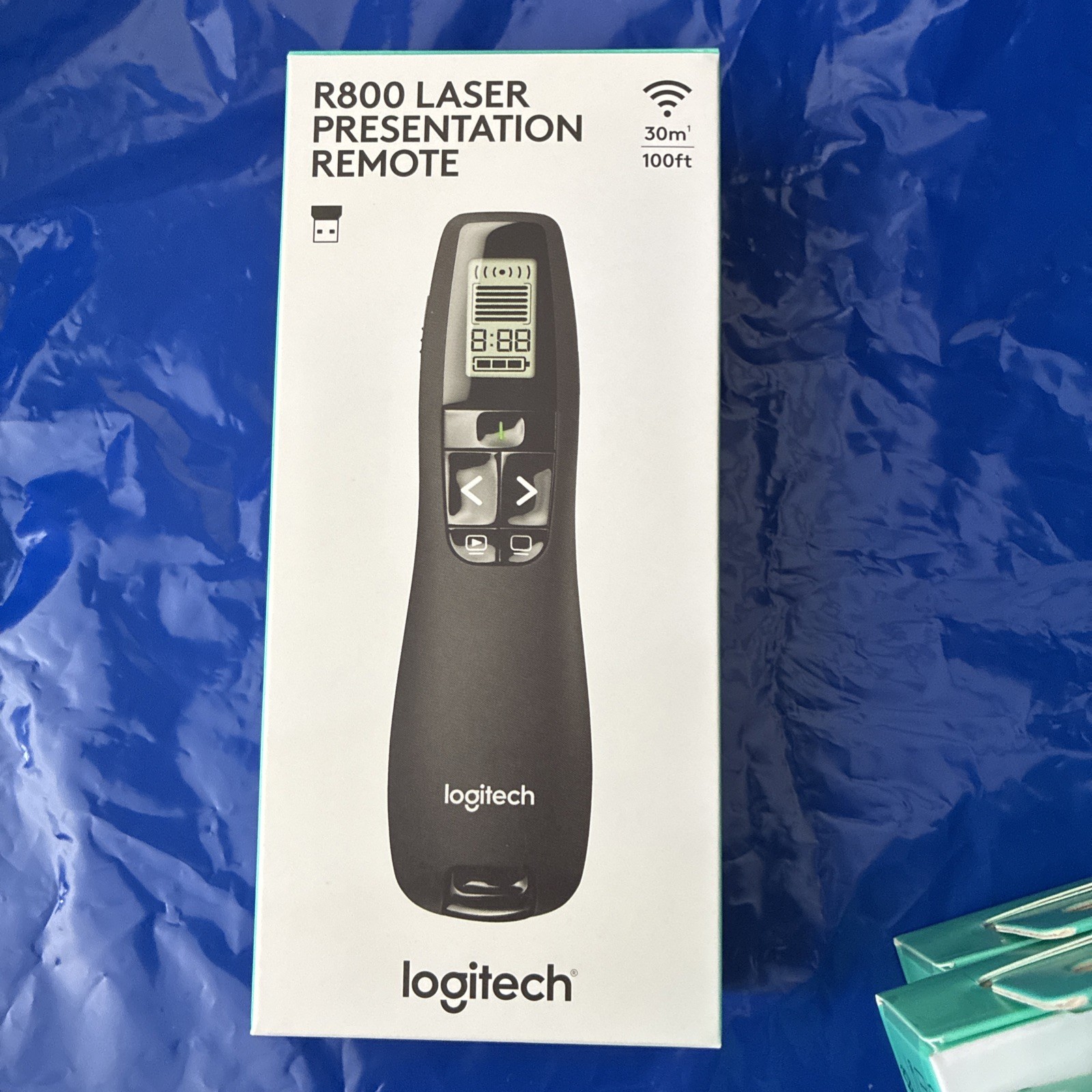 FACTORY SEALED! Logitech R800 Laser Presentation Remote 910-001350 SHIPS TODAY!