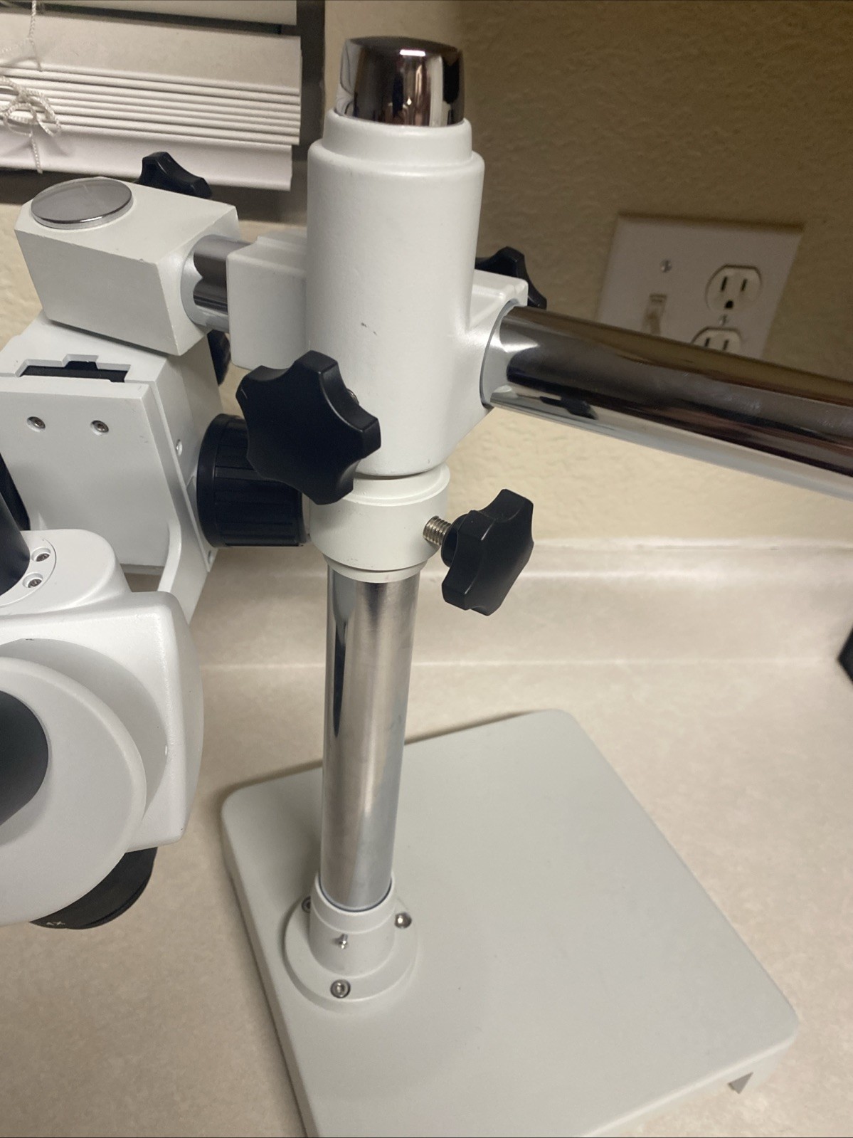 Amscope SM-3T Professional Trinocular Stereo Zoom Microscope