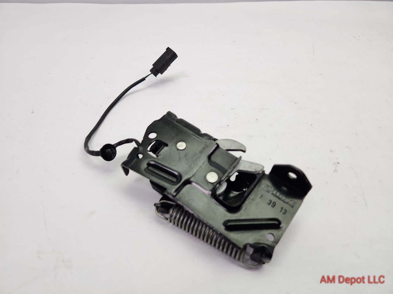 2014 BMW 330i 340i 320i 328i 335i F30 F31 Left Hood Lock Latch 51237242548